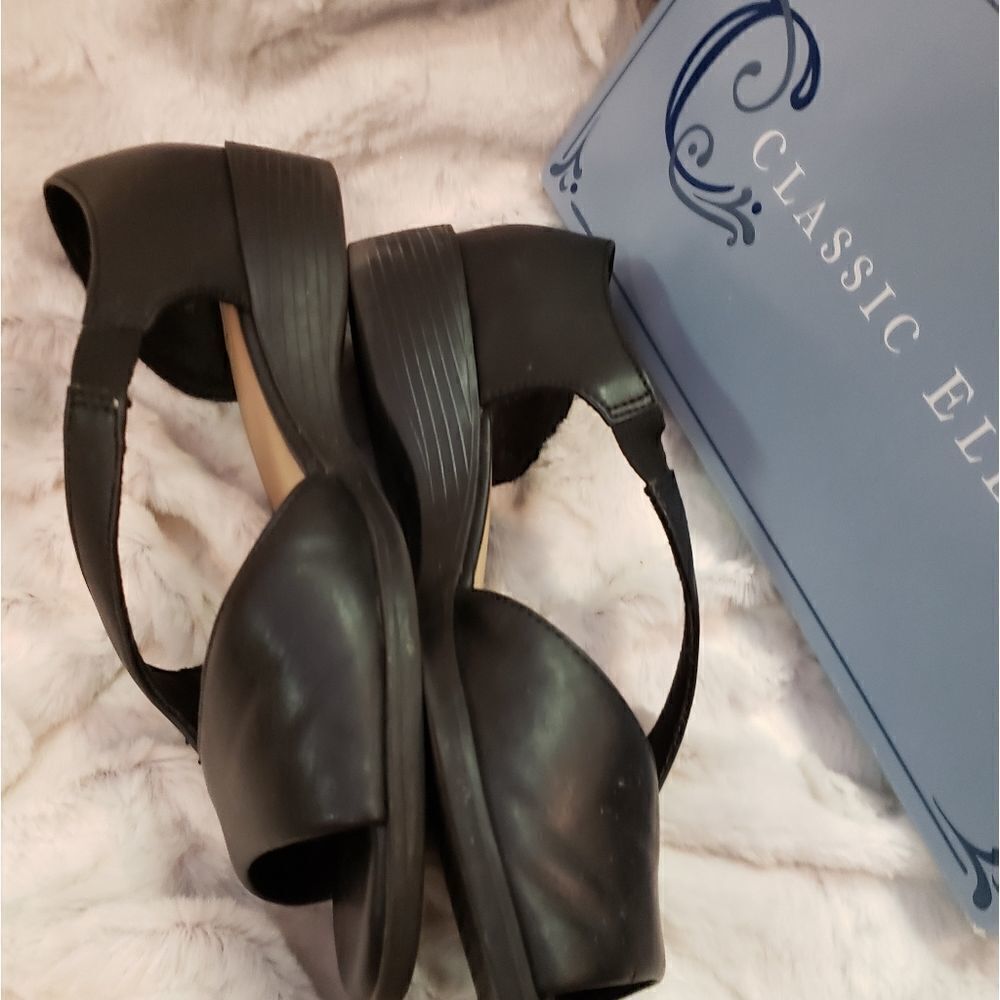 Classic Elements Sandals   - Picture 2 of 5